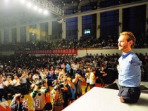 Chào Đón Sự Kiện Nick Vujicic Lần Đầu Sang Việt Nam