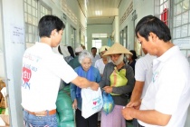 Hội Thánh Kế Sách Tổ Chức Khám Bệnh Từ Thiện