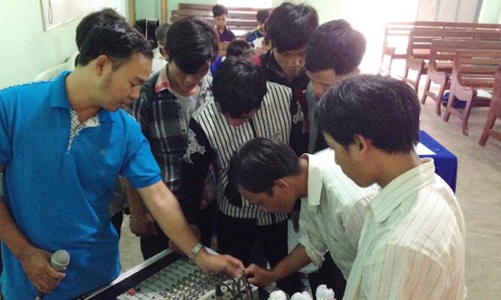 Khoá Huấn Luyện Âm Thanh Tại Nhà Thờ Đăk Ruồng, Tỉnh Kon Tum