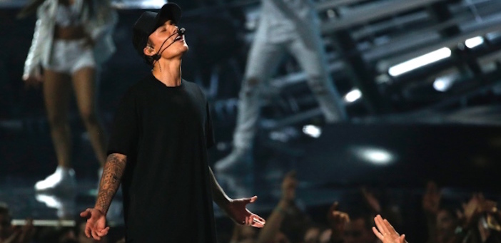 Justin Bieber Chia Sẻ Nhiều Về Chúa, Dần Bộc Lộ Sự Trưởng Thành
