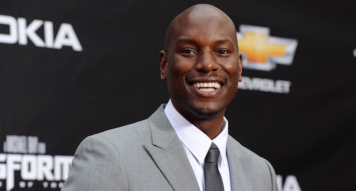 Tyrese Gibson Khuyên Người Hâm Mộ "Yêu Chúa Giêxu"