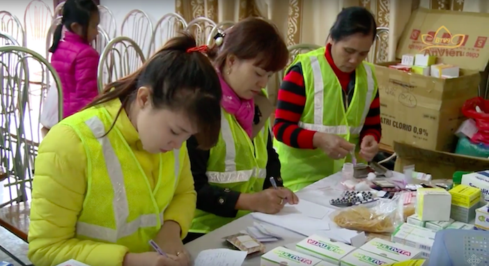 Gần 100 Người Tin Chúa Qua 2 Ngày Chữa Bệnh Từ Thiện Tại Hà Nội