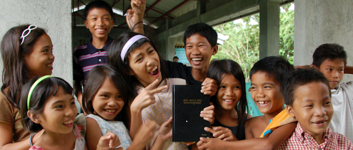 Một Cộng Đồng Tại Myanmar Được Đọc Lời Chúa Bằng Tiếng Mẹ Đẻ Sau 128 Năm