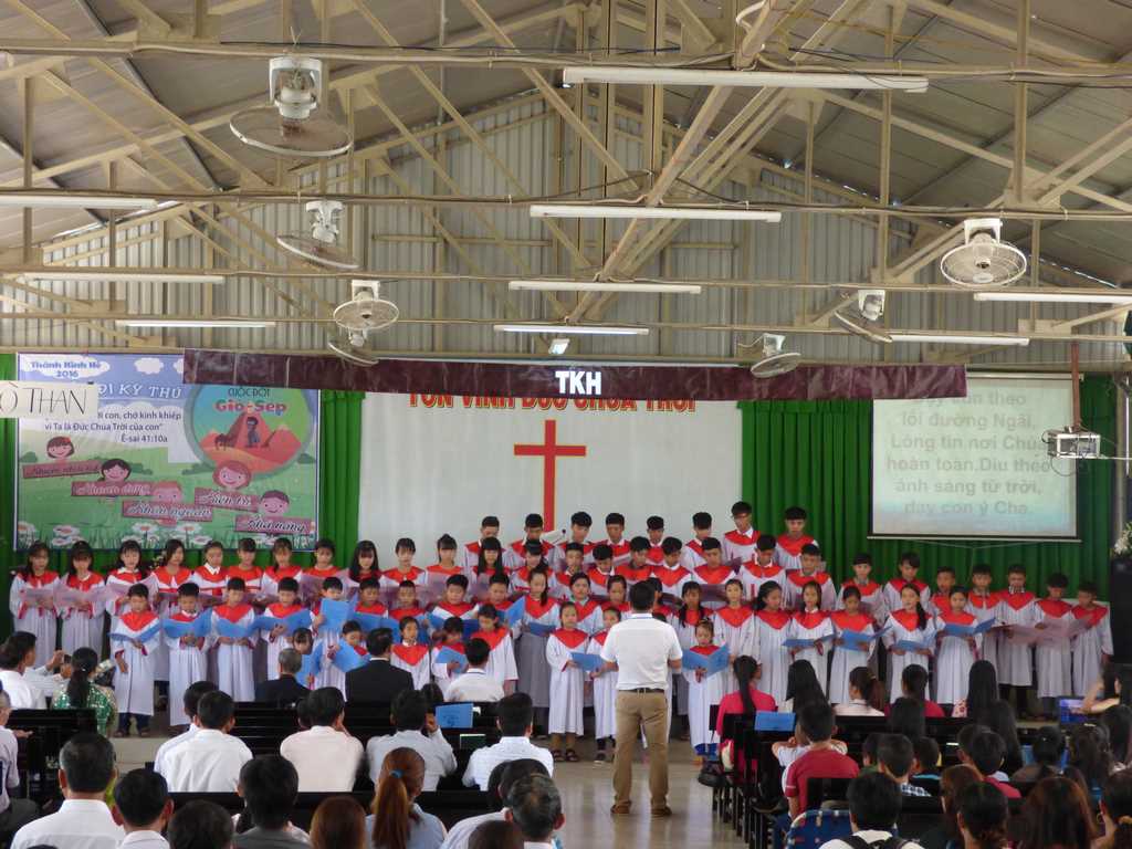 Khai Giảng Khóa Thánh Kinh Hè 2016 Tại Hội Thánh Tin Lành Đông Phú Hậu Giang