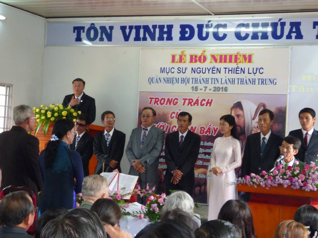 Lễ Bổ Nhiệm Quản Nhiệm Hội Thánh Tin Lành Thành Trung - Tỉnh Vĩnh Long