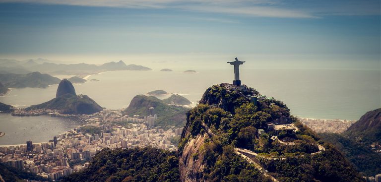 Hội Thánh Chúa Phát Triển Mạnh Mẽ Tại Các Khu Ổ Chuột Brazil