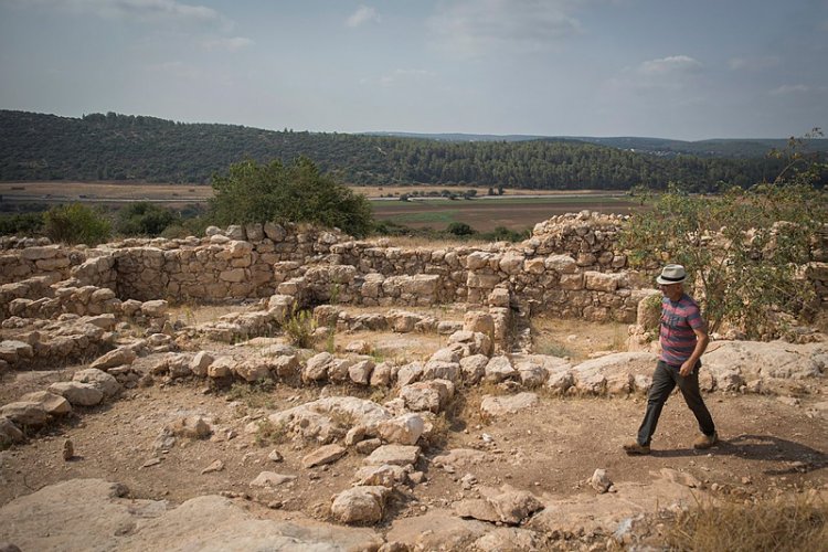 Israel: New Discovery Xác Nhận Vua Ê-xê-chia Thực Sự Đã Phá Hủy Thần Tượng
