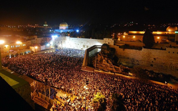 Lễ Chuộc Tội Yom Kippur: Cầu Nguyện Cho Sự Ăn Năn Và Tha Thứ