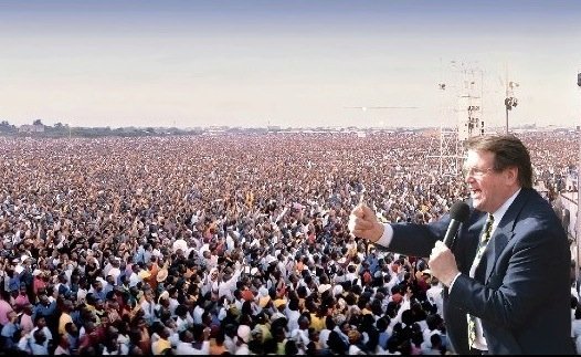 30 Triệu Người Dự Kiến Sẽ Tham Dự Cuộc Truyền Giáo Cuối Cùng Của Reinhard Bonke ở Châu Phi