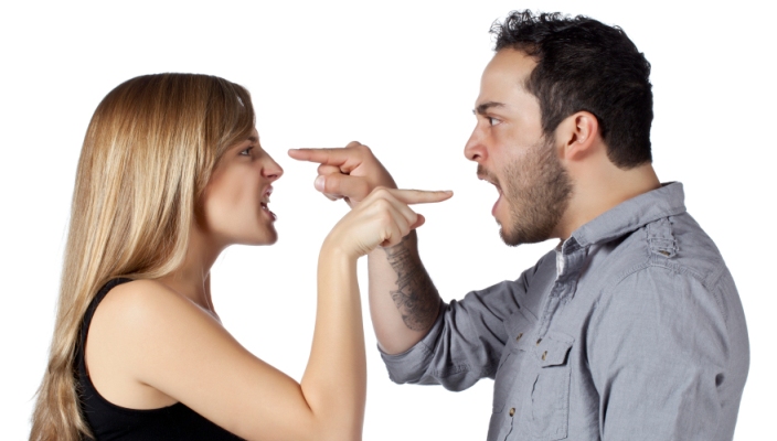 Tận Hiến Cho Hôn Nhân – Bài 32: Trò Chơi Đổ Lỗi và Hành Động Mỉa Mai