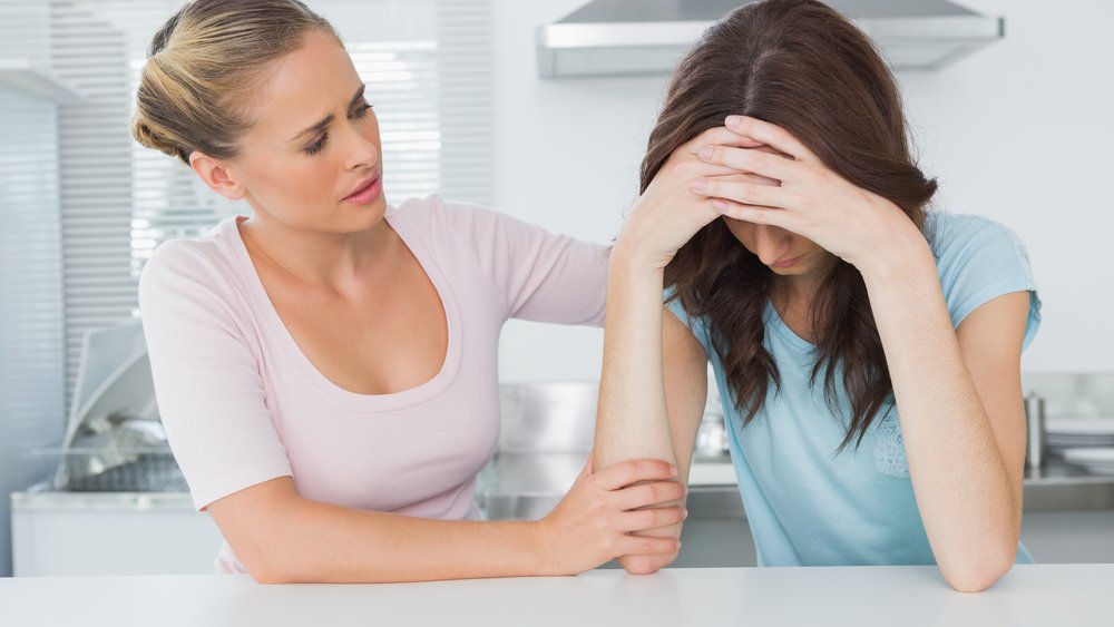 Tôi Có Thể Làm Gì Để Khích Lệ Một Người Bạn Cùng Cơ Quan Gặp Rắc Rối Trong Hôn Nhân?