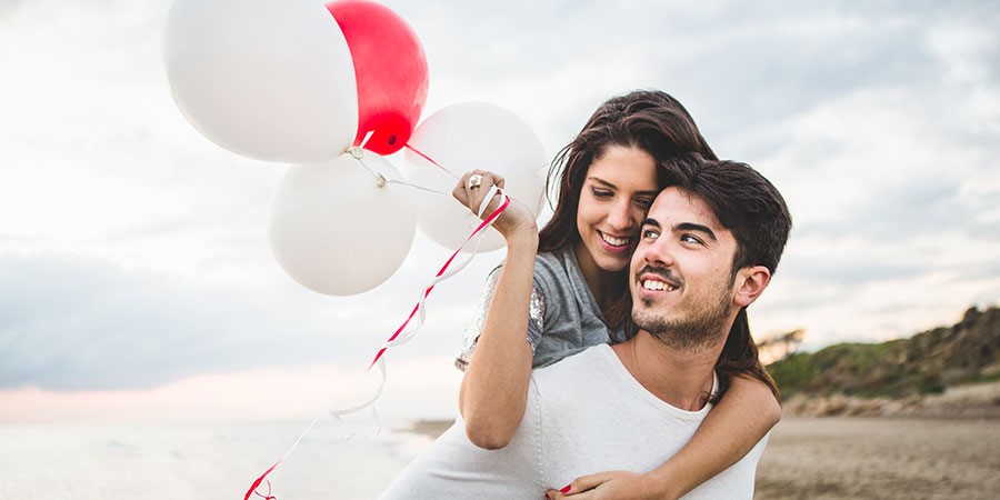10 Điều Mỗi Người Chồng Nên Làm Cho Người Vợ Của Mình