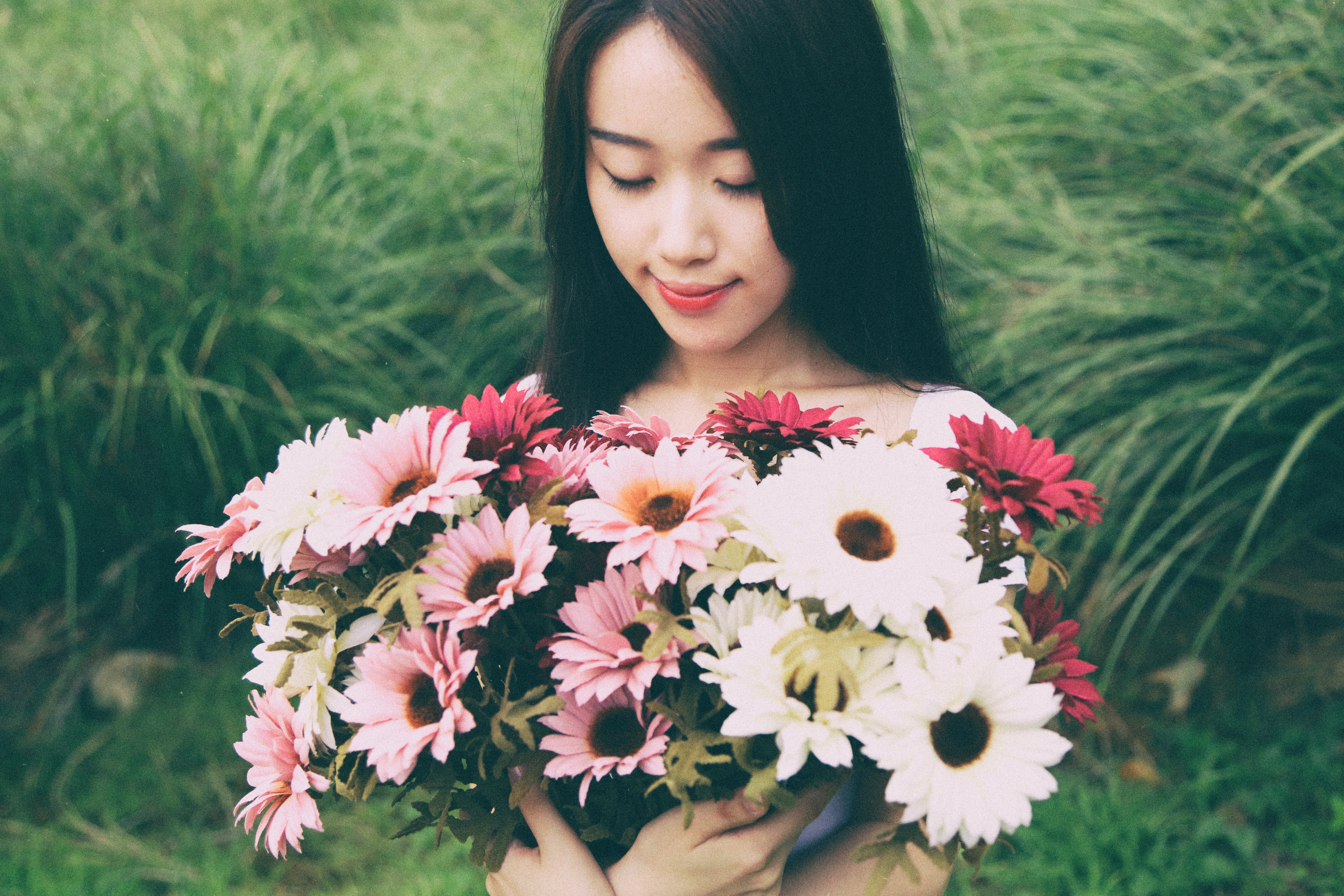 Người Nữ Được Chúa Đẹp Lòng - Phần 7: Tấm lòng yêu thương