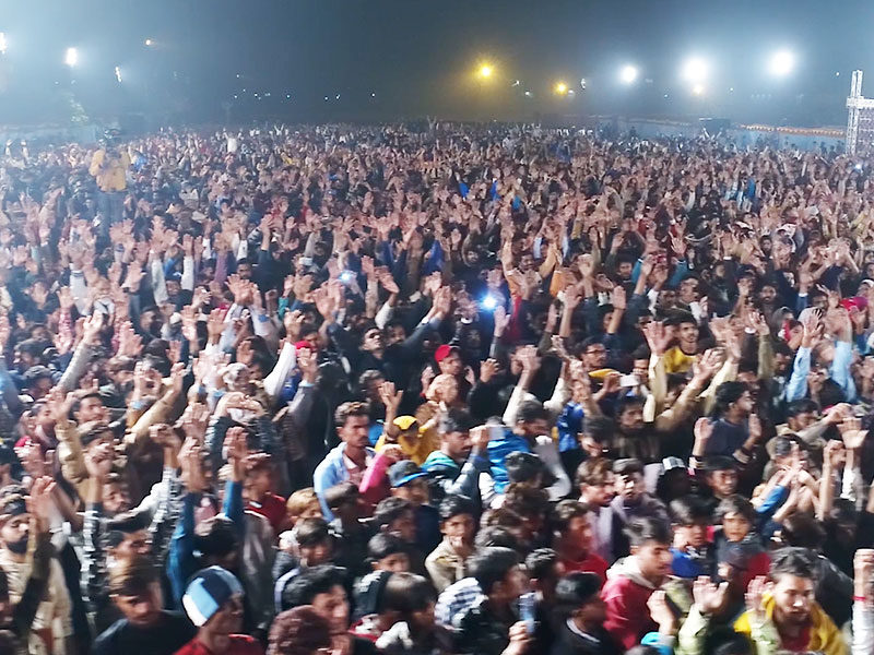 Hơn 73.000 Người Ở Pakistan Đã Tiếp Nhận Chúa Giê-xu Làm Chúa Và Là Cứu Chúa Của Cuộc Đời Mình