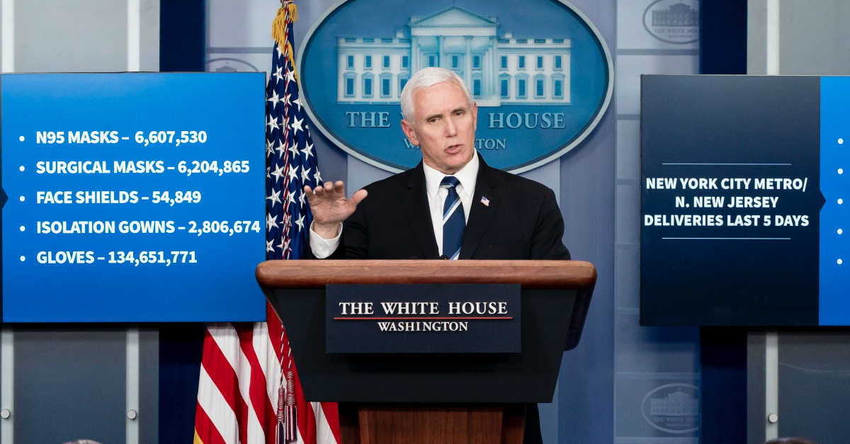 ‘Chớ Buồn Rầu Như Những Người Không Có Sự Trông Cậy’: Phó Tổng Thống Pence Nói Về Đại Dịch Trong Kỳ Lễ Phục Sinh