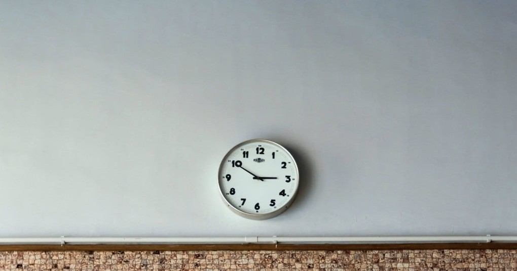 Đồng Hồ Của Đức Chúa Trời: Hiểu Biết Thời Điểm Của Chúa