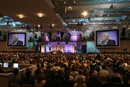 MSTS Rick Warren - Diễn Giả Chính Lễ Kỷ Niệm 100 Năm TL Đến VN Tại Hoa Kỳ