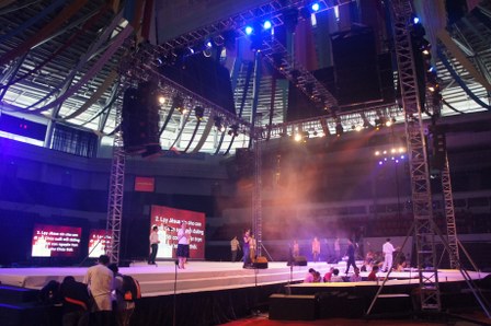 DSC08256_448x298