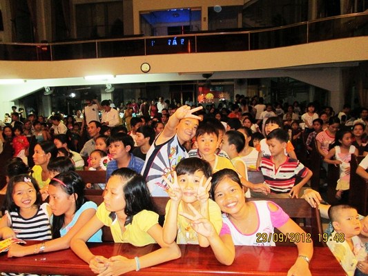 Th&acirc;n hữu thiếu nhi tại HT Bi&ecirc;n H&ograve;a