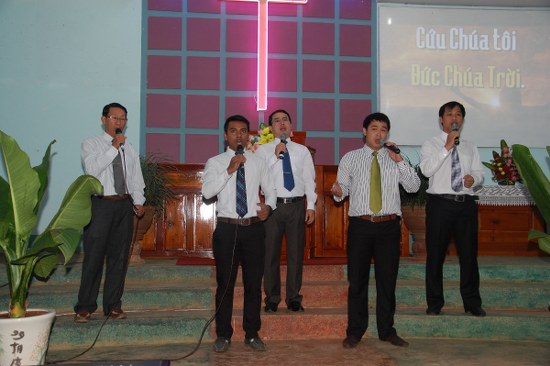 Tốp ca "Lớn Bấy Duy Ng&agrave;i"