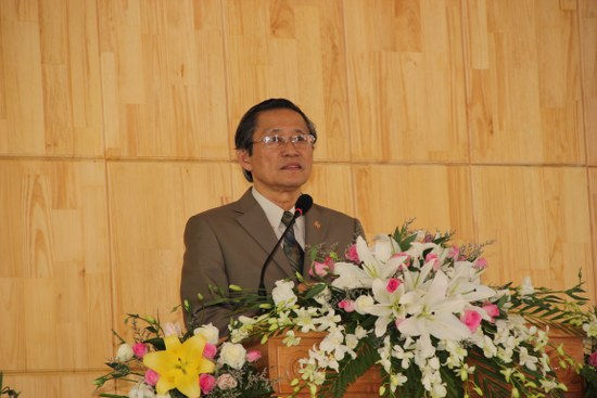 Mục sư Th&aacute;i Phước Trường, giảng Lời Ch&uacute;a với chủ đề &ldquo;Vinh Quang Đầy Dẫy Đền Thờ&rdquo;