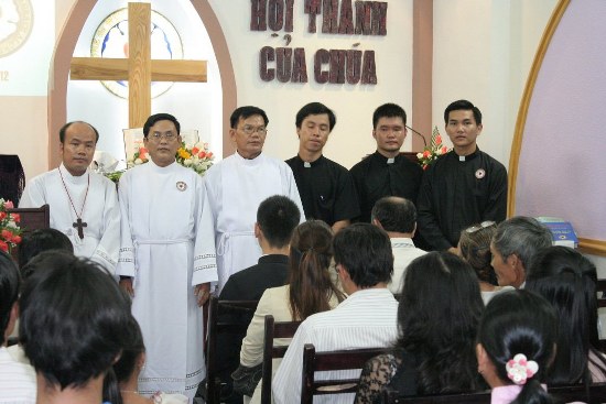 Ban Chấp H&agrave;nh Tổng Hội LCV