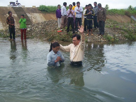 L&agrave;m b&aacute;p-tem cho c&aacute;c t&acirc;n t&iacute;n hữu
