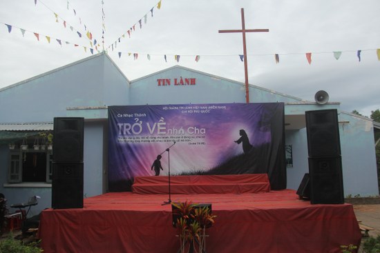 S&acirc;n khấu đ&atilde; ho&agrave;n tất