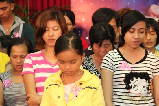 Những tấm l&ograve;ng đ&oacute;n nhận t&igrave;nh y&ecirc;u gi&aacute;ng sinh của Cứu Ch&uacute;a Gi&ecirc;-xu v&agrave;o trong đời sống