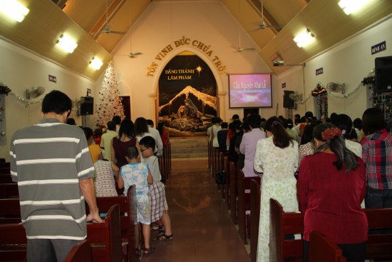 Truyền giảng gi&aacute;ng sinh đ&ecirc;m 25/12/2012