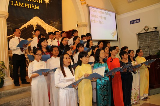 C&aacute;c b&agrave;i h&aacute;t gi&aacute;ng sinh được t&ocirc;n vinh Ch&uacute;a trong chương tr&igrave;nh