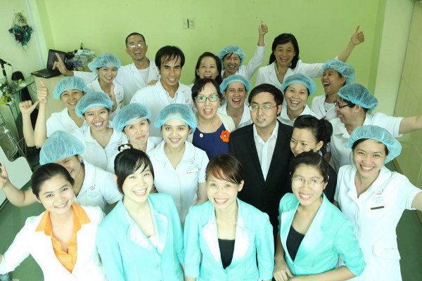 nha khoa thuận kiều, cơ đốc