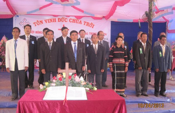 th&agrave;nh lập chi hội plei klan