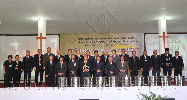 bế mạc đại hội đồng lần 46 hội th&aacute;nh tin l&agrave;nh việt nam