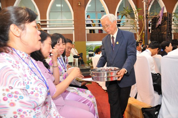bế mạc đại hội đồng lần 46 hội th&aacute;nh tin l&agrave;nh việt nam