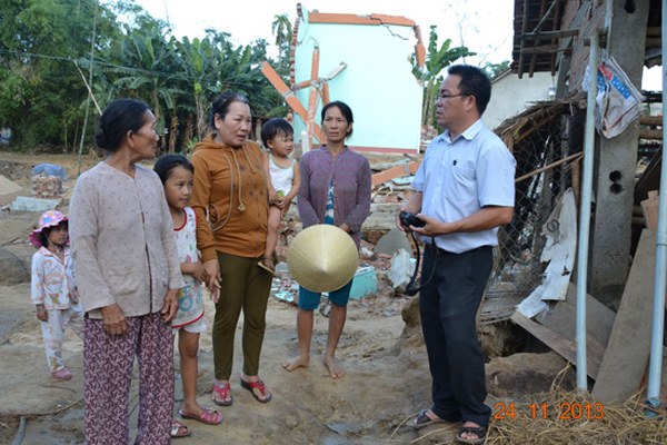 Ủy Ban YTXH TLH Cứu Trợ Lũ Lụt Tại Tỉnh B&igrave;nh Định