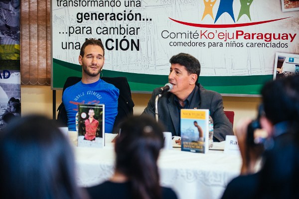world tour outreach, hành trình nick, nick vujicic, paraguay
