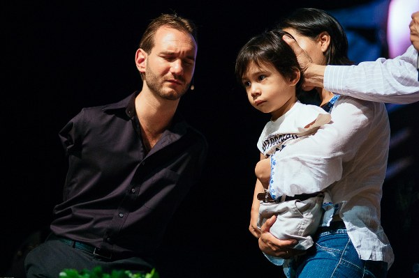 world tour outreach, hành trình nick, nick vujicic, paraguay