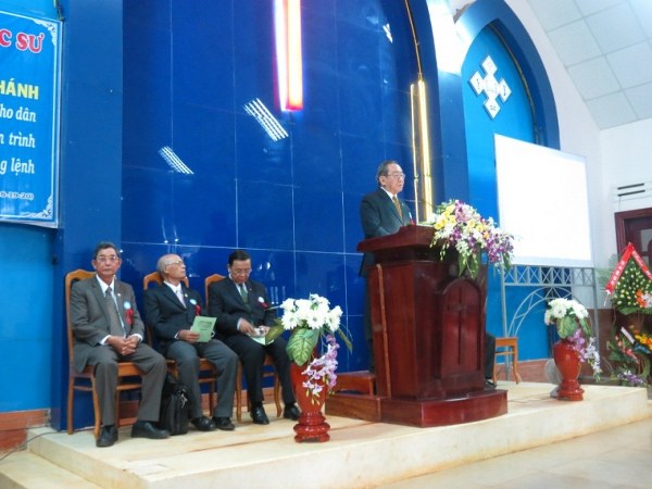 lễ tấn phong mục sư Đak N&ocirc;ng