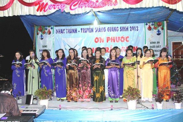 Đ&Ecirc;M TRUYỀN GIẢNG ĐẦU TI&Ecirc;N TẠI HỘI NH&Aacute;NH AN H&Agrave; &ndash; QUẢNG NAM