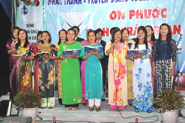 Đ&Ecirc;M TRUYỀN GIẢNG ĐẦU TI&Ecirc;N TẠI HỘI NH&Aacute;NH AN H&Agrave; &ndash; QUẢNG NAM