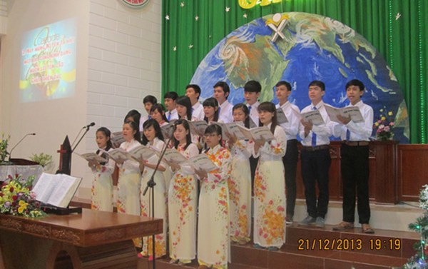 TRUYỀN GIẢNG GIÁNG SINH TẠI HỘI THÁNH CÁI RĂNG - CẦN THƠ