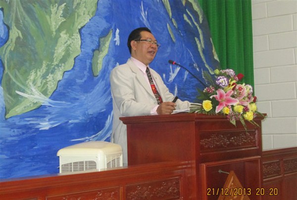 TRUYỀN GIẢNG GIÁNG SINH TẠI HỘI THÁNH CÁI RĂNG - CẦN THƠ