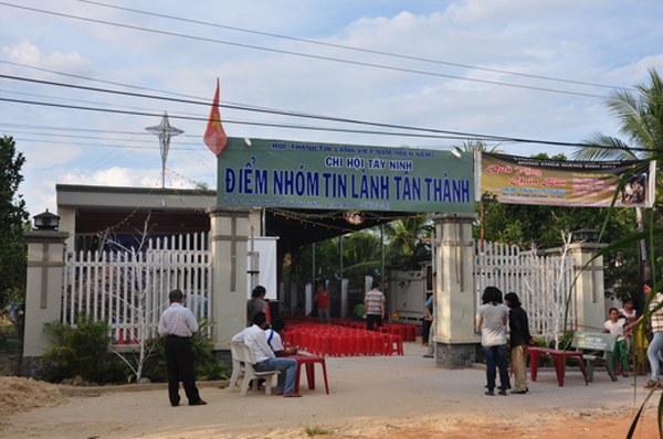 TRUYỀN GIẢNG KẾT QUẢ TẠI ĐIỂM NH&Oacute;M T&Acirc;N TH&Agrave;NH - T&Acirc;Y NINH