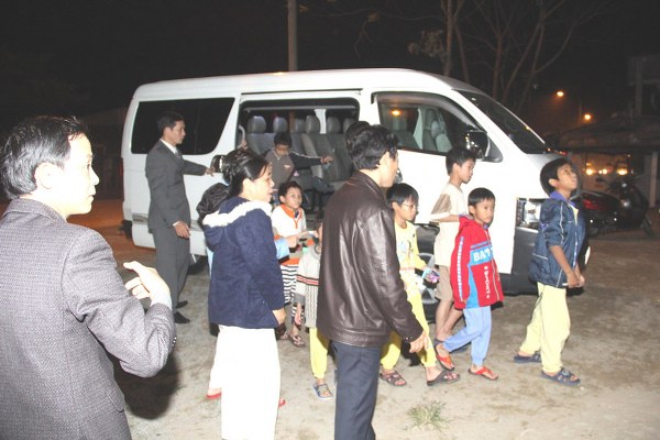 GI&Aacute;NG SINH CHO TRẺ EM MỒ C&Ocirc;I TẠI QUẢNG NAM.