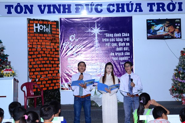 TRUYỀN GIẢNG GI&Aacute;NG SINH TẠI HỘI TH&Aacute;NH TH&Agrave;NH TRUNG &ndash; VĨNH LONG