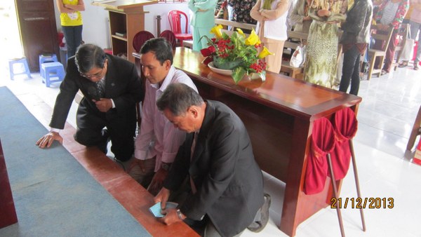 HỘI NH&Aacute;NH AN B&Igrave;NH MỪNG CH&Uacute;A GI&Aacute;NG SINH TRONG NG&Ocirc;I NH&Agrave; THỜ MỚI
