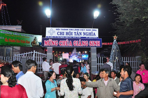 HỘI TH&Aacute;NH T&Acirc;N NGHĨA &ndash; B&Igrave;NH THUẬN: 44 NGƯỜI TIN CH&Uacute;A