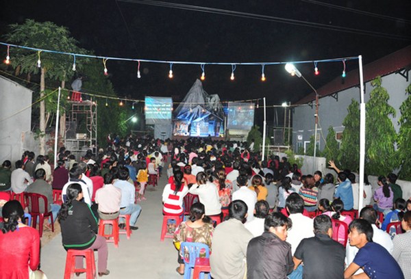 HỘI TH&Aacute;NH T&Acirc;N NGHĨA &ndash; B&Igrave;NH THUẬN: 44 NGƯỜI TIN CH&Uacute;A