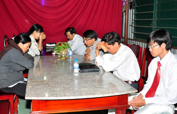 HỘI TH&Aacute;NH T&Acirc;N NGHĨA &ndash; B&Igrave;NH THUẬN: 44 NGƯỜI TIN CH&Uacute;A